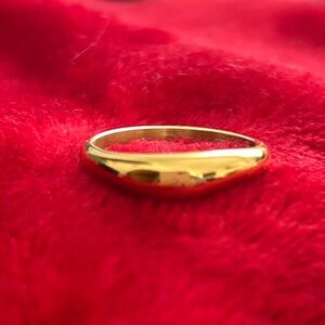 Atolea Gold Ring size 7